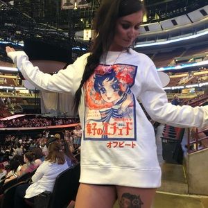 **SOLD** off- Beat (??) velvet print sweater